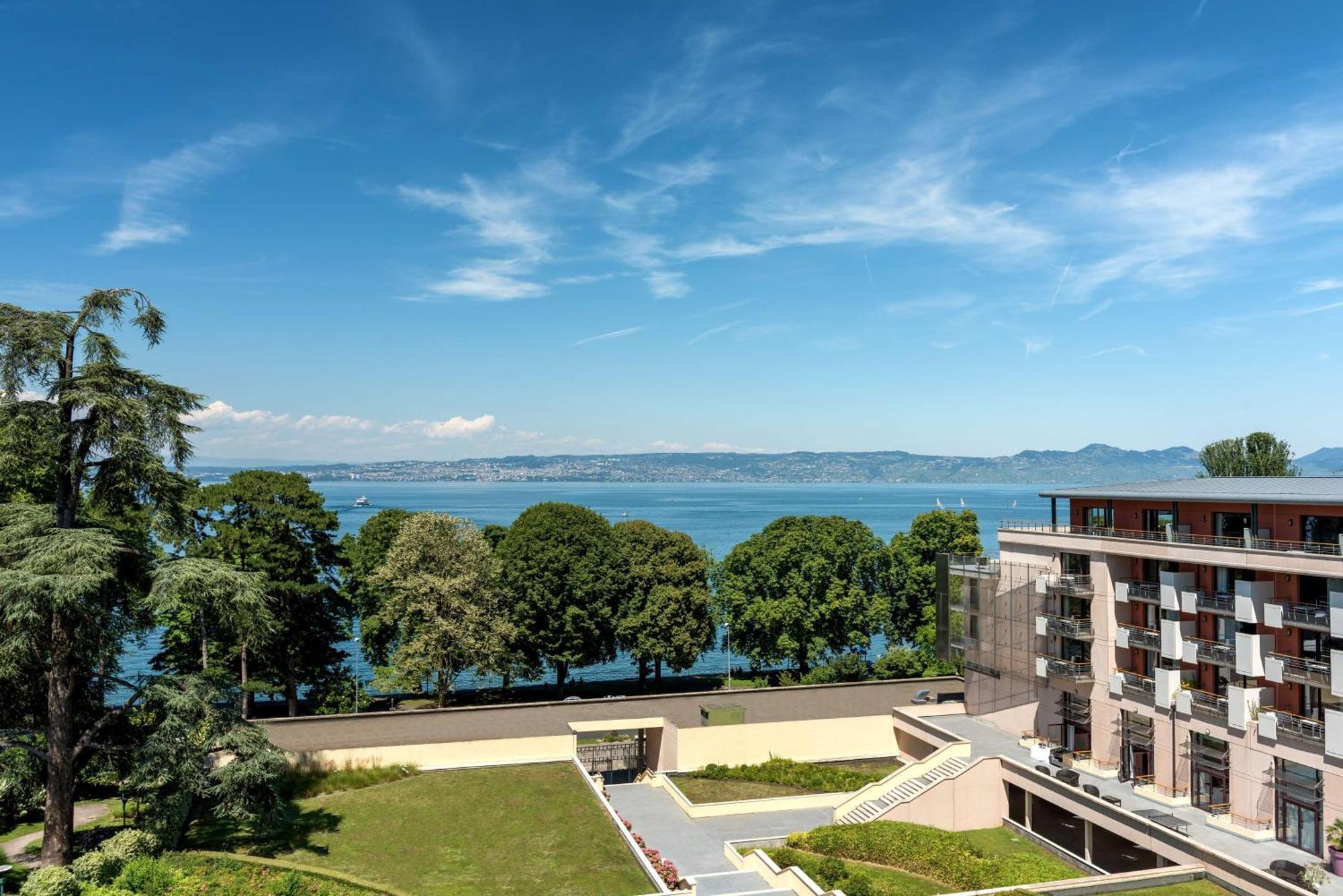 Hilton Evian Les Bains Hotel Buitenkant foto